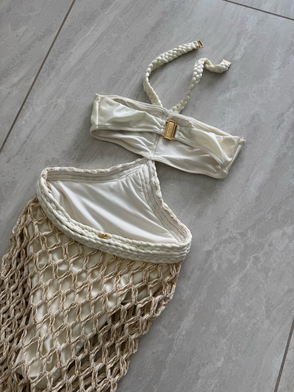 Patbo Cream Bra Top with Beige Dress - Picture 7 of 9